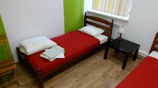 Хостелы Hostel Sparta Нарва Двухместный номер с 2 отдельными кроватями-1
