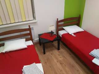 Хостелы Hostel Sparta Нарва Двухместный номер с 2 отдельными кроватями-2
